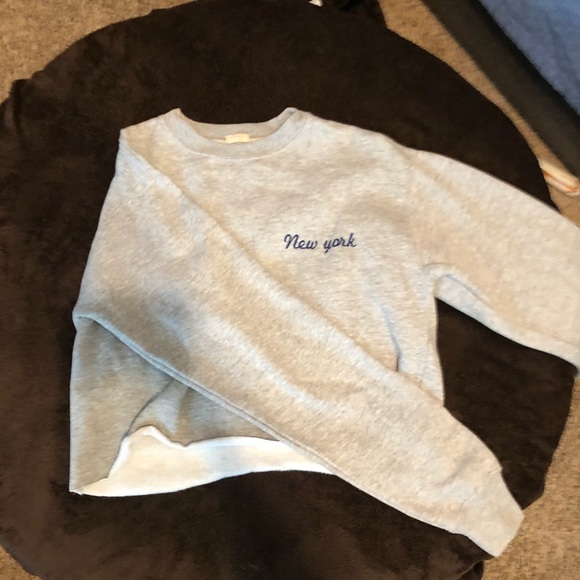 Cropped Sweatshirt - Picture 1 of 1